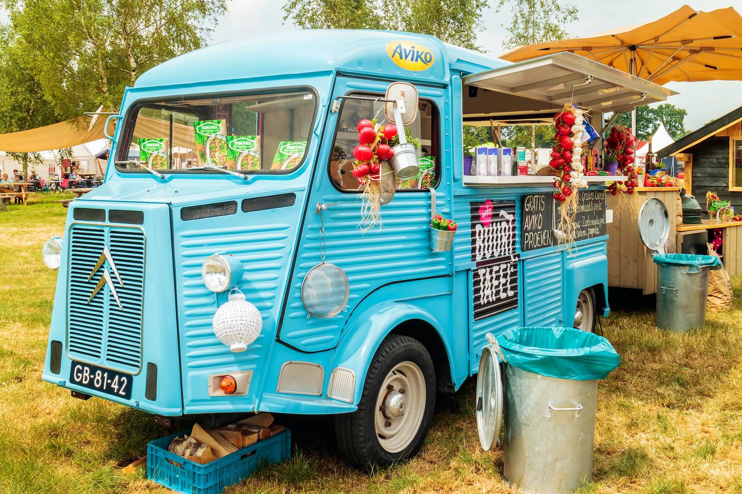 festival food truck for a festival wedding