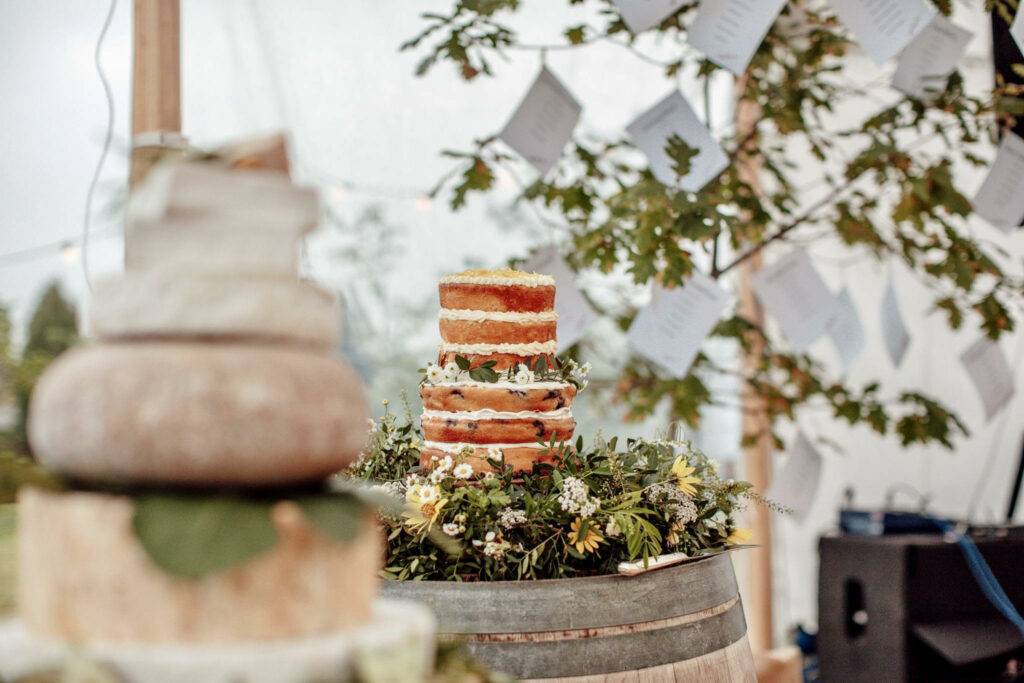 oak barrel for cake stand